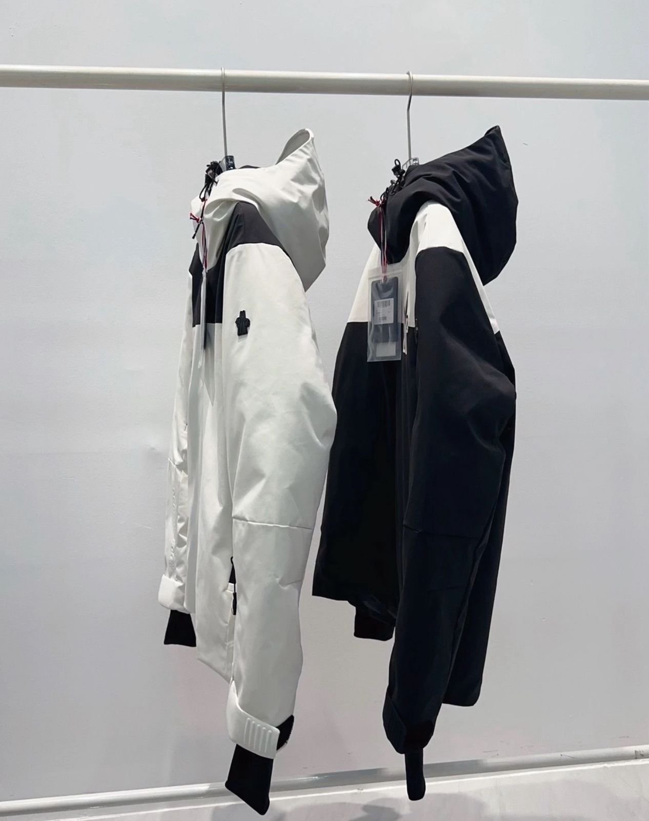 MONCLER JACKET - Image 3