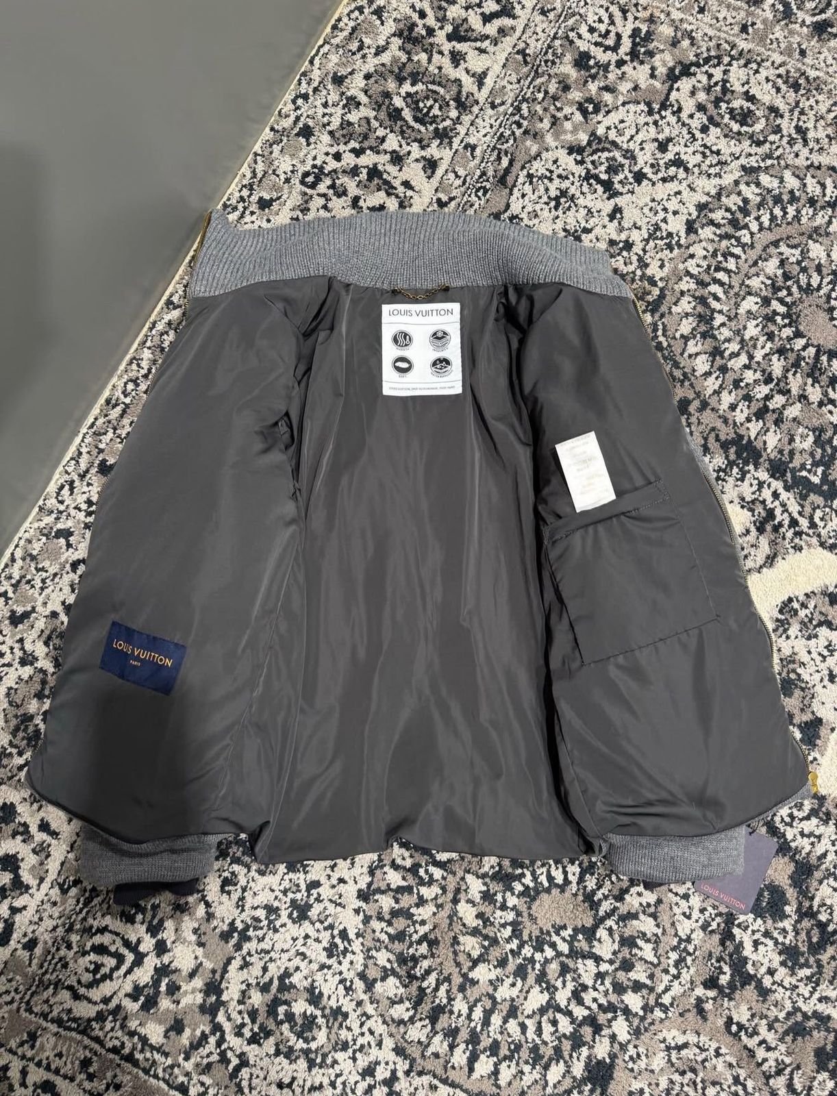 LOUIS VUITTON JACKET - Image 3