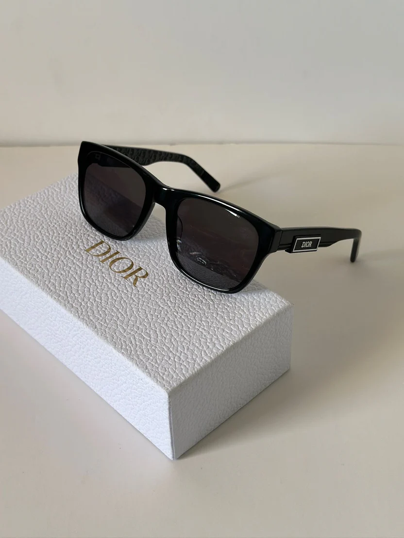 Dior unisex Sunglasses - Image 2