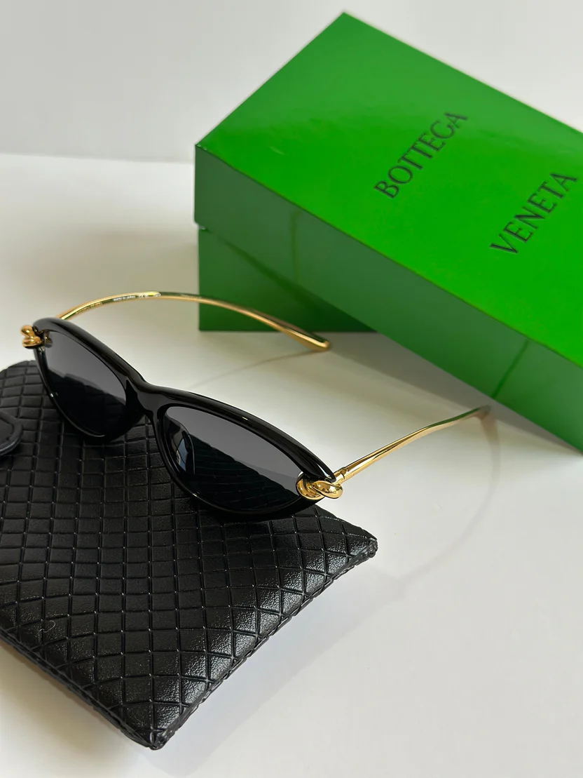 BOTTEGA VENETA Knot Cat-Eye Sunglasses - Image 2