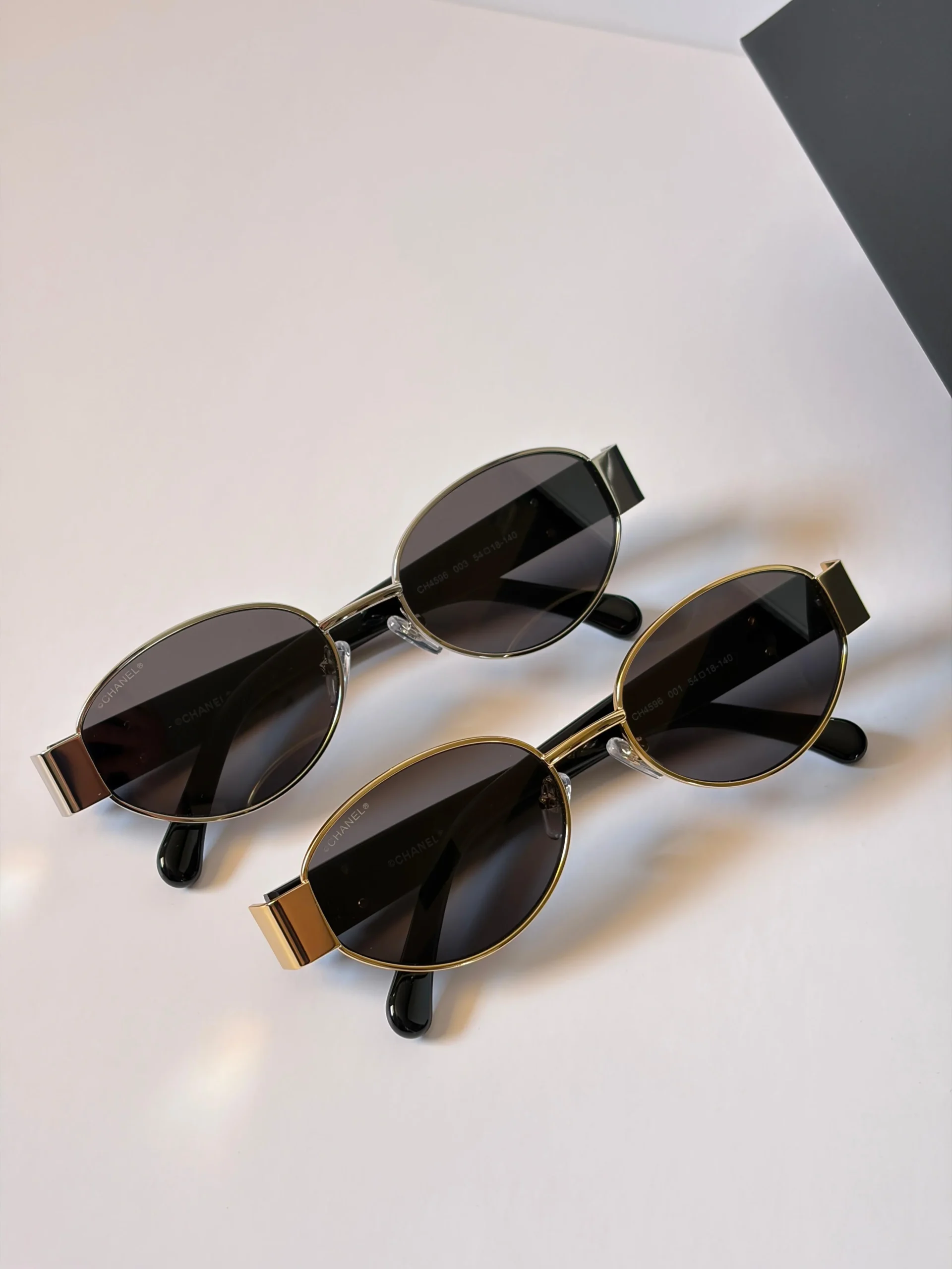 CHANEL Sunglasses: Oval - Image 3