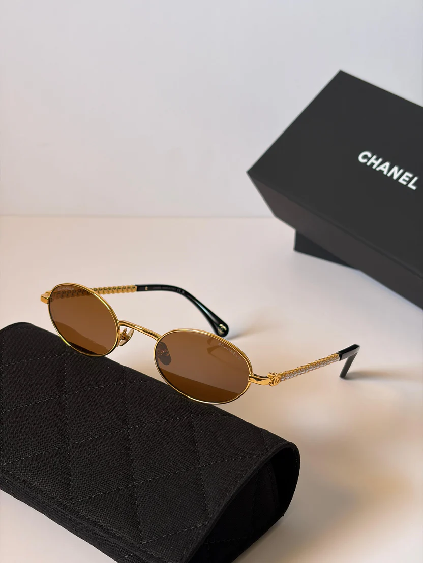 Channel sun glasses - Image 3