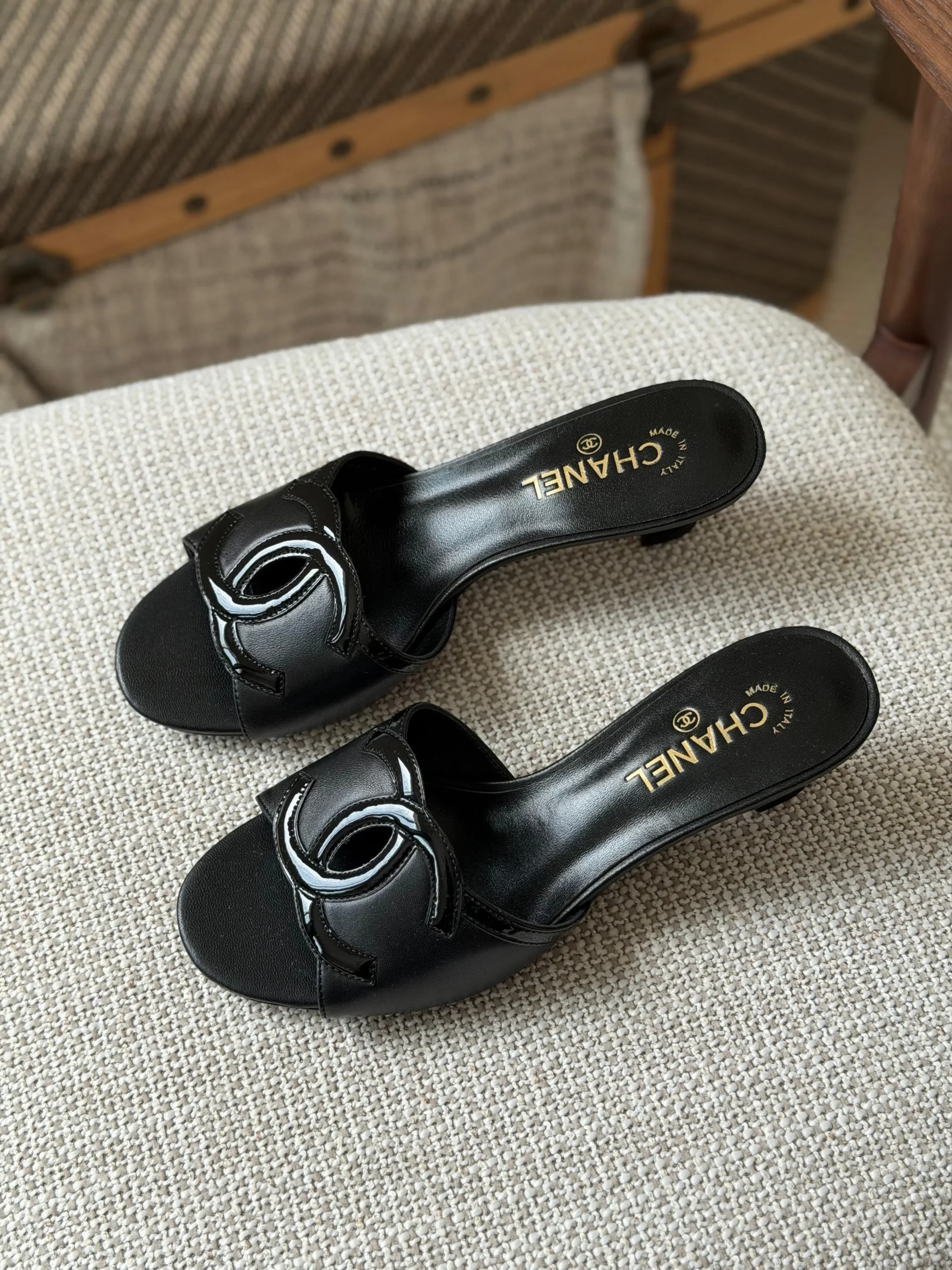 Chanel Lambskin Sandals - Image 3