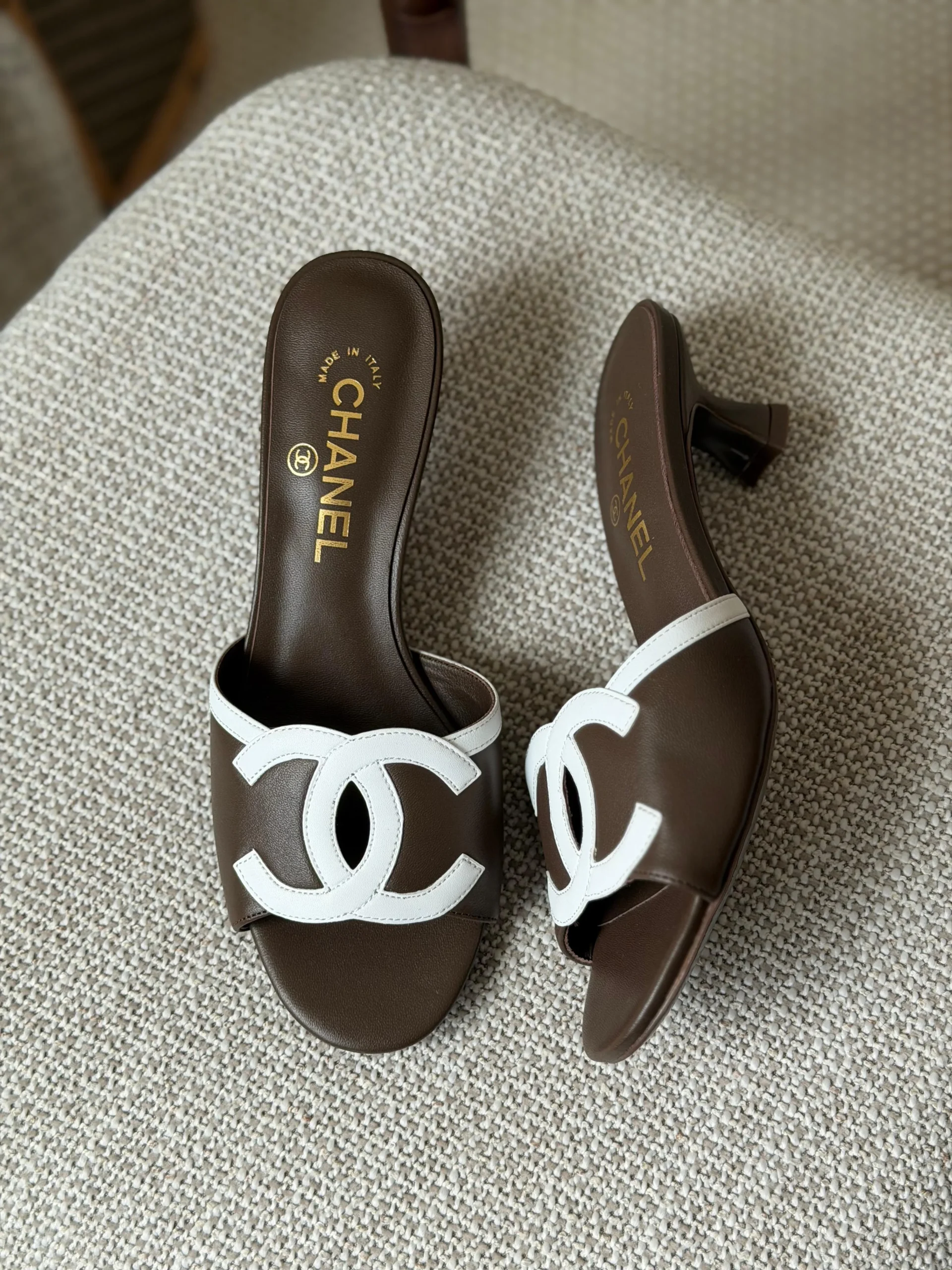 Chanel Lambskin Sandals - Image 4