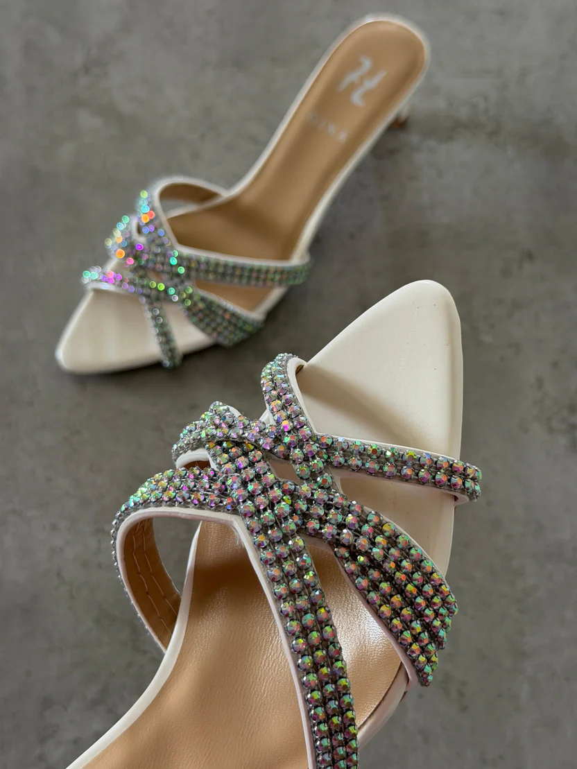 GINA TAYLOR Quartz Chic - Image 5