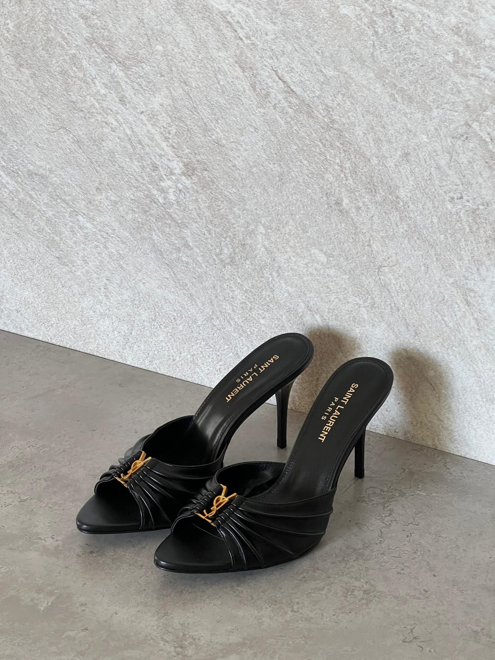 YSL heels - Image 3