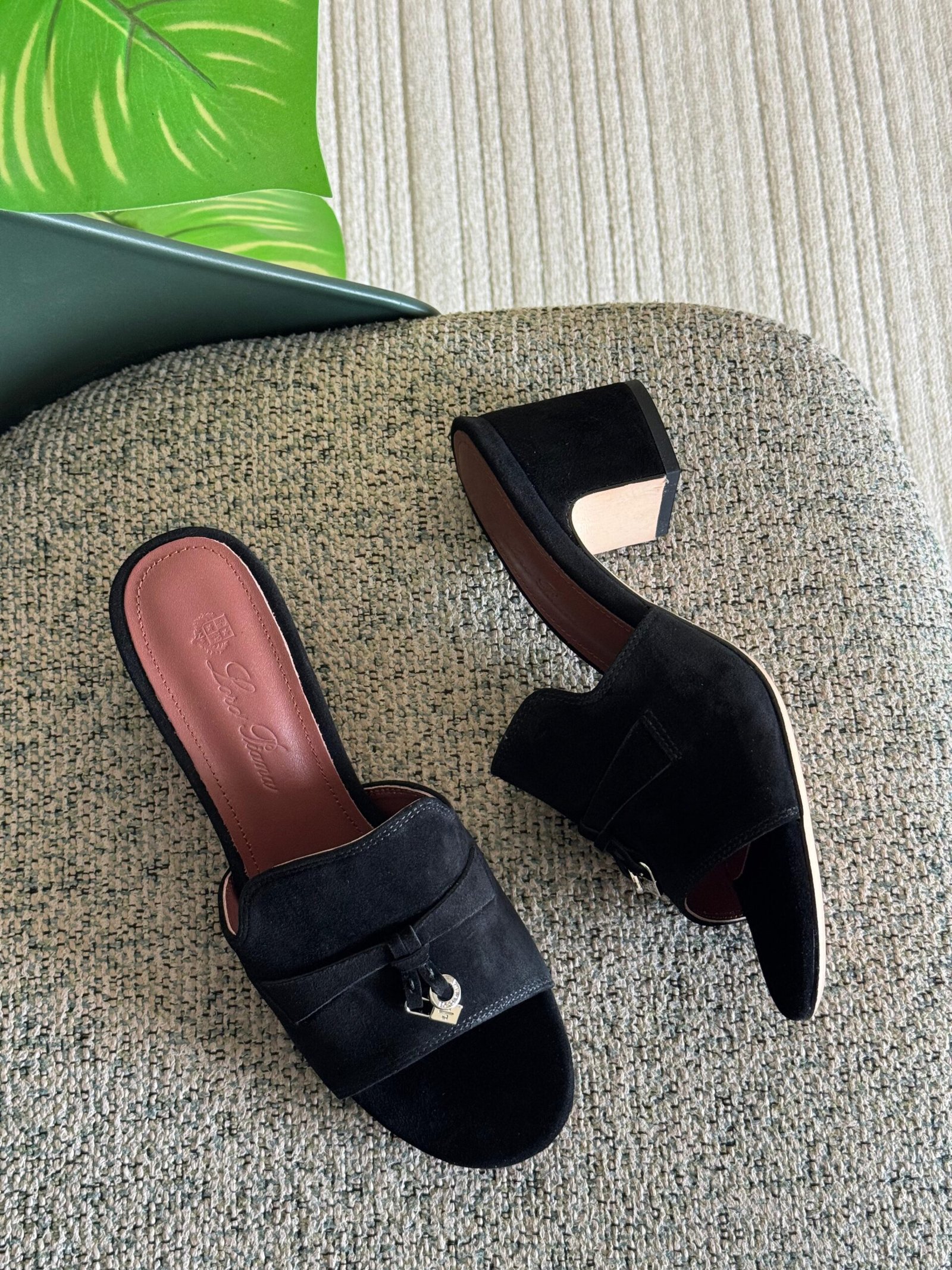 Loro Paina Sandals - Image 4