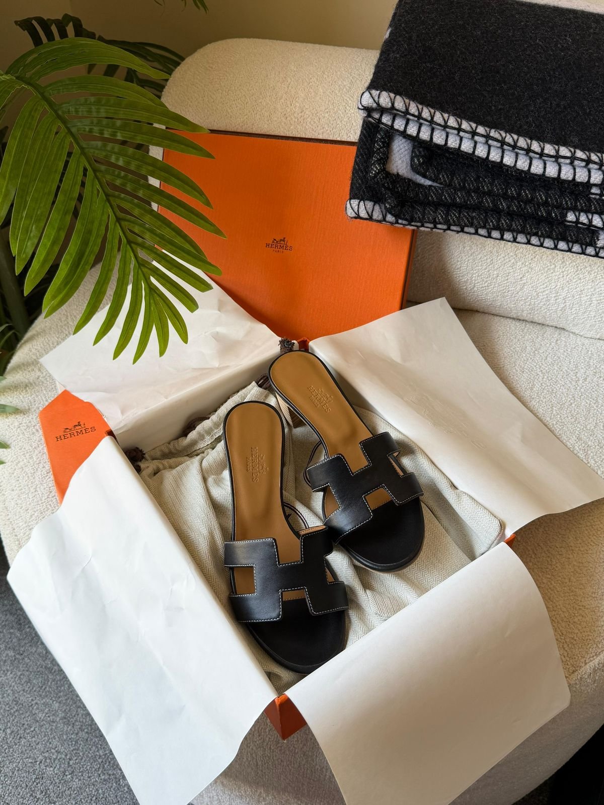 Hermès Oran Sandals - Image 11