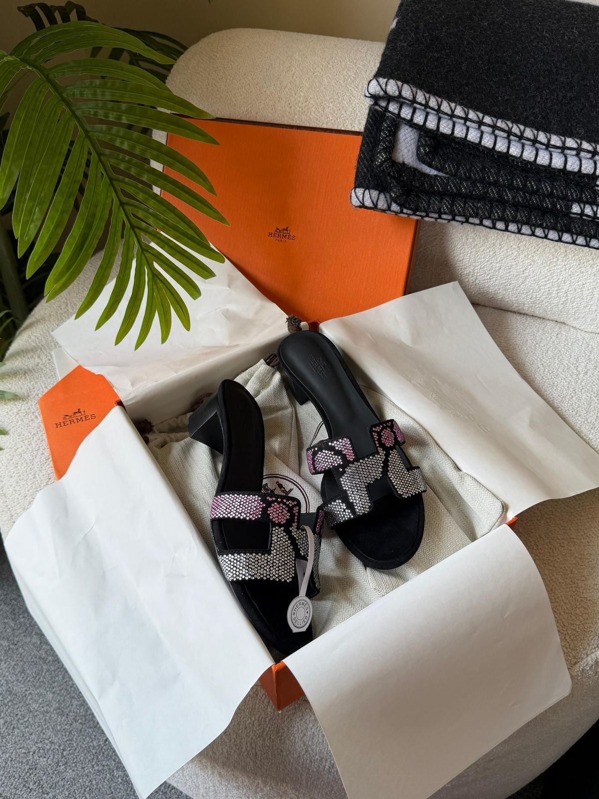 Hermès Oran Sandals - Image 6