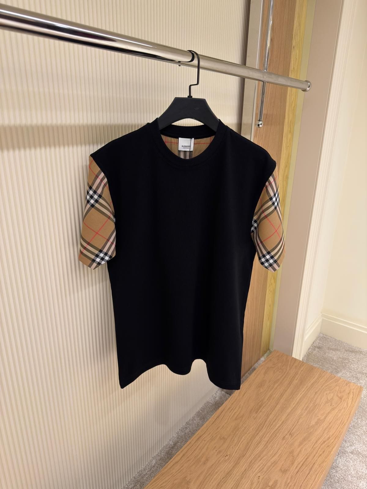 BURBERRY T-SHIRT - Image 2
