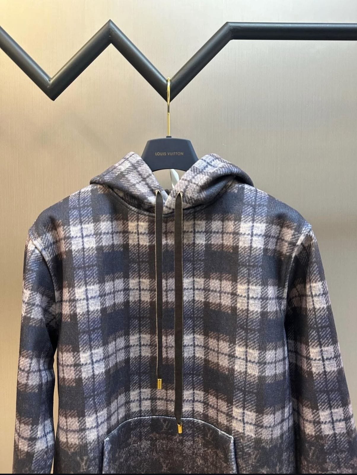 LOUIS VUITTON SWEATER - Image 3