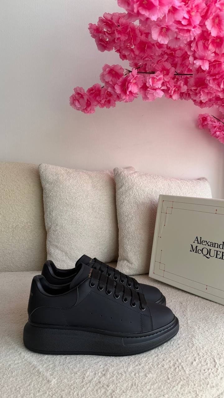 Alexander Mcqueen - Image 2