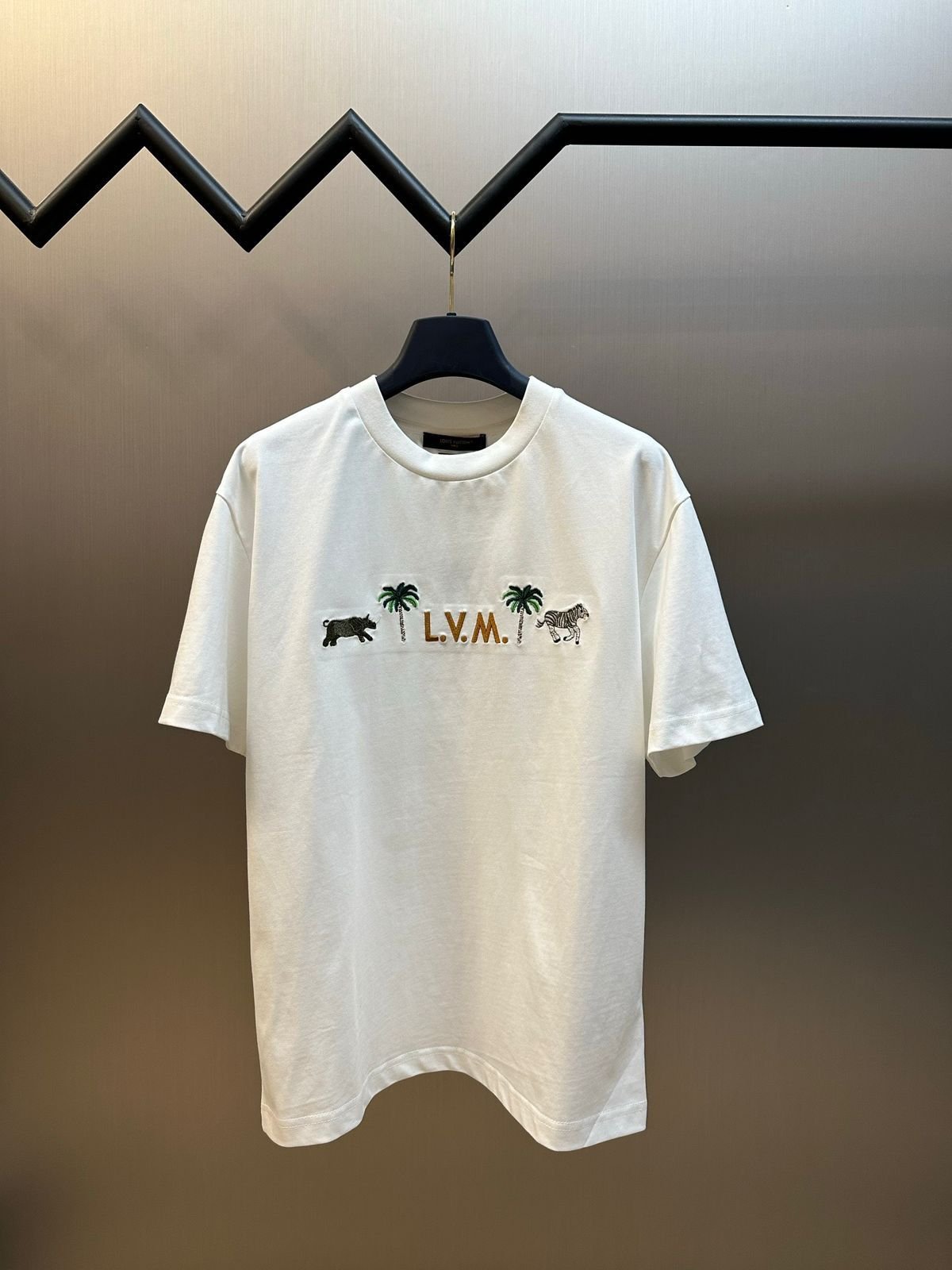 LOUIS VUITTON T-SHIRT