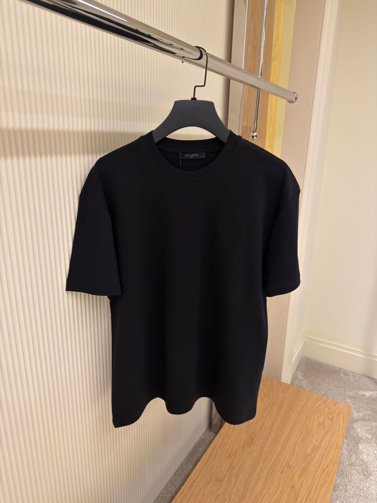 LOUIS VUITTON T-SHIRT - Image 3