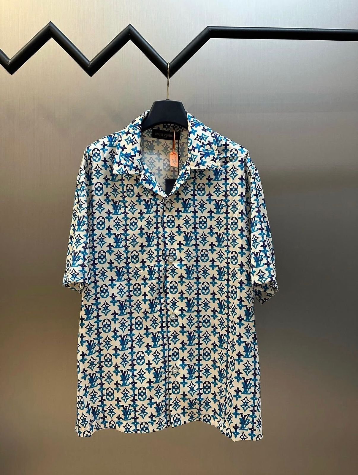 LOUIS VUITTON SHIRT
