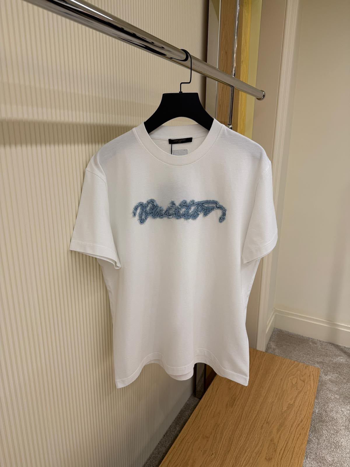 LOUIS VUITTON T-SHIRT