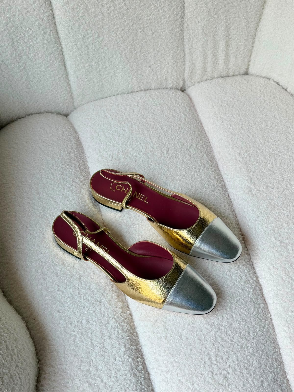 Chanel crackled flats - Image 2